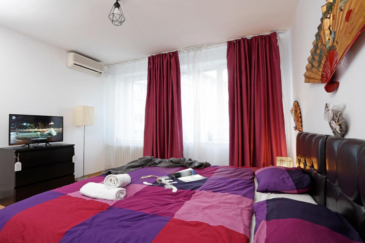 Central Apartment Very Close To Old City Bucureşti Eksteriør bilde